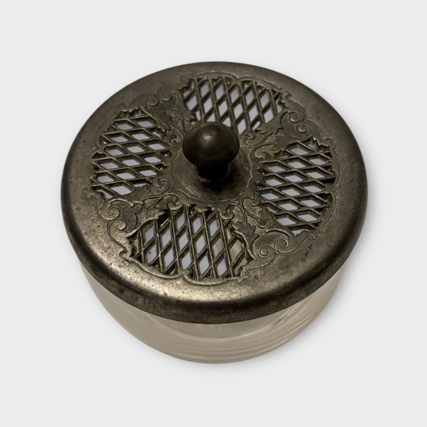 Les Potstainiert Hutois Trinket Jar with Pewter Lid