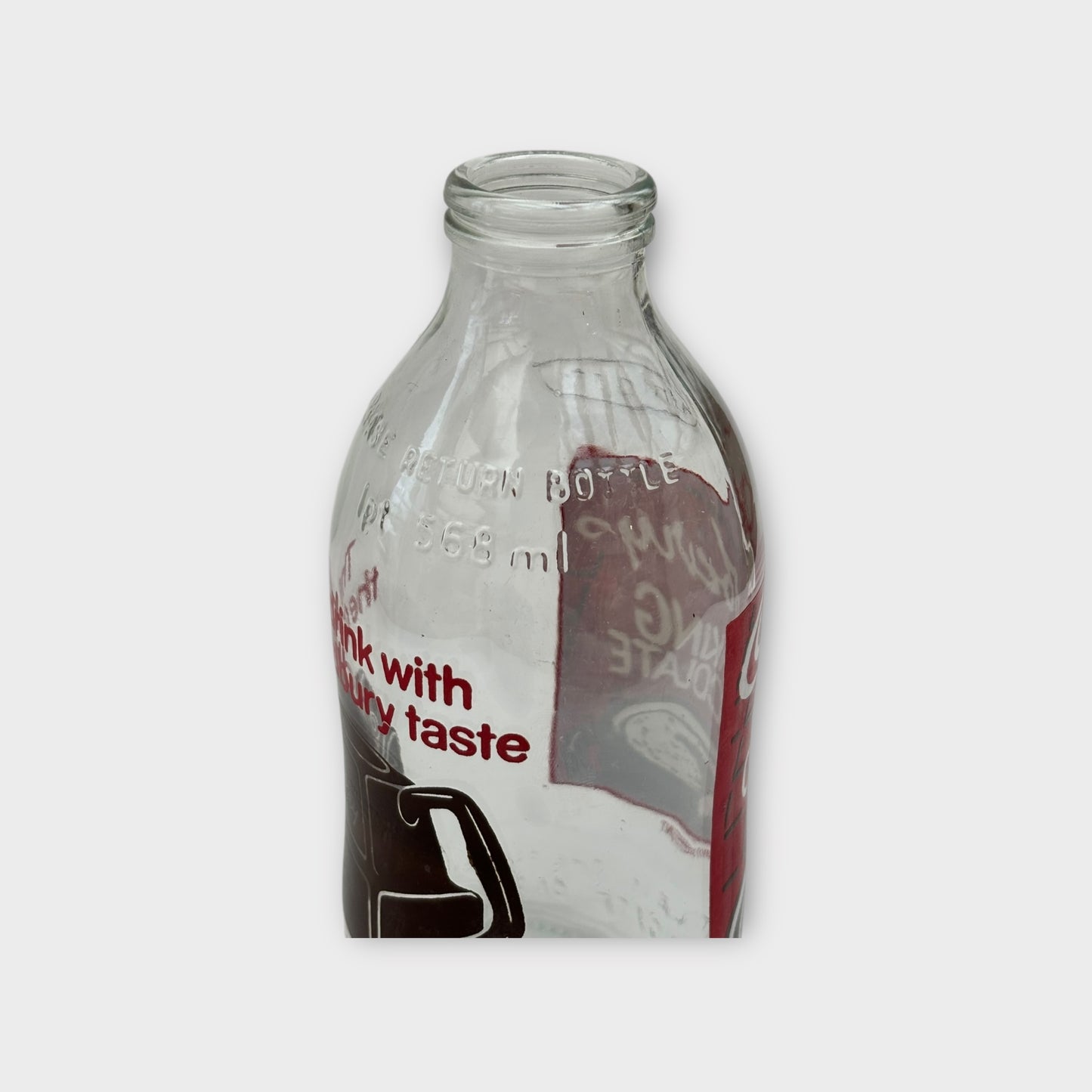 Vintage 1980s Unigate 1-Pint Milk Bottle – Cadbury's Drinking Chocolate Advertisement