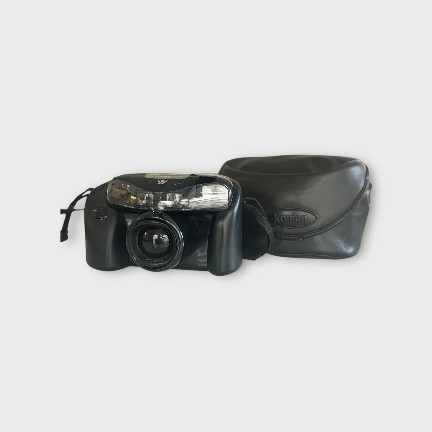 The Konica AiBORG Super Zoom 35-105 - Camera with case