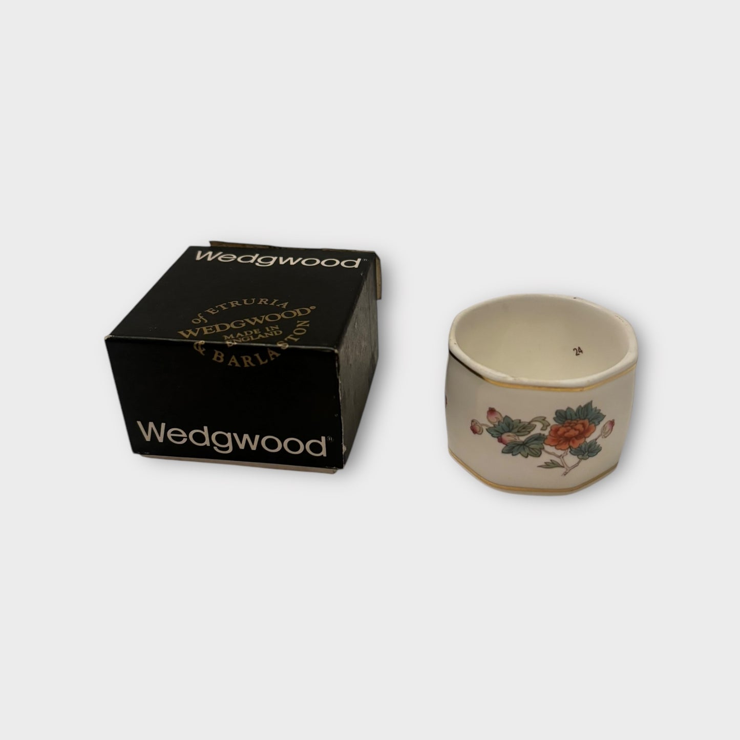 Kutani Crane Napkin Ring by Wedgwood