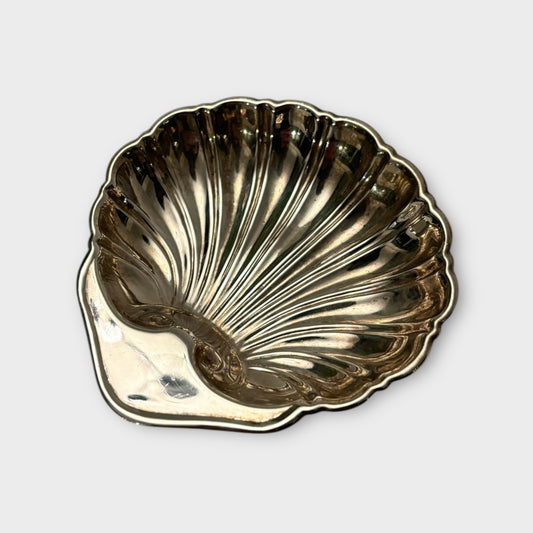 Revere Silver Co. Sterling Shell Dish (Sterling 161)